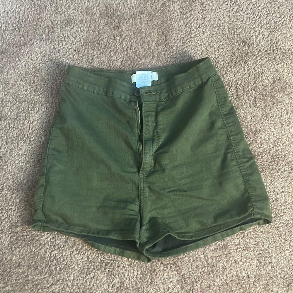 Aphrodite short shorts